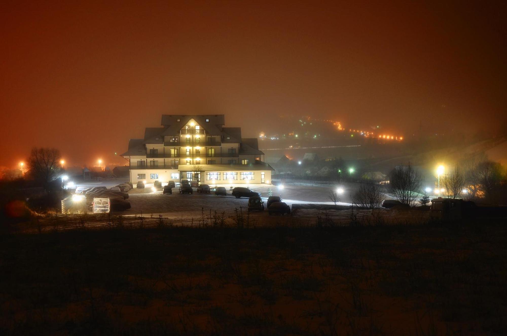 Hotel Toacabellevue กูรา ฮูมอรูลุย ภายนอก รูปภาพ